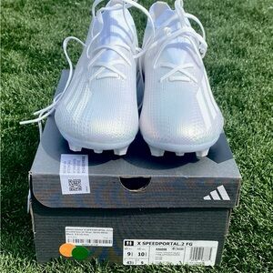 X Speedportal 2.0.  Brand new in box.  Adidas cleats.